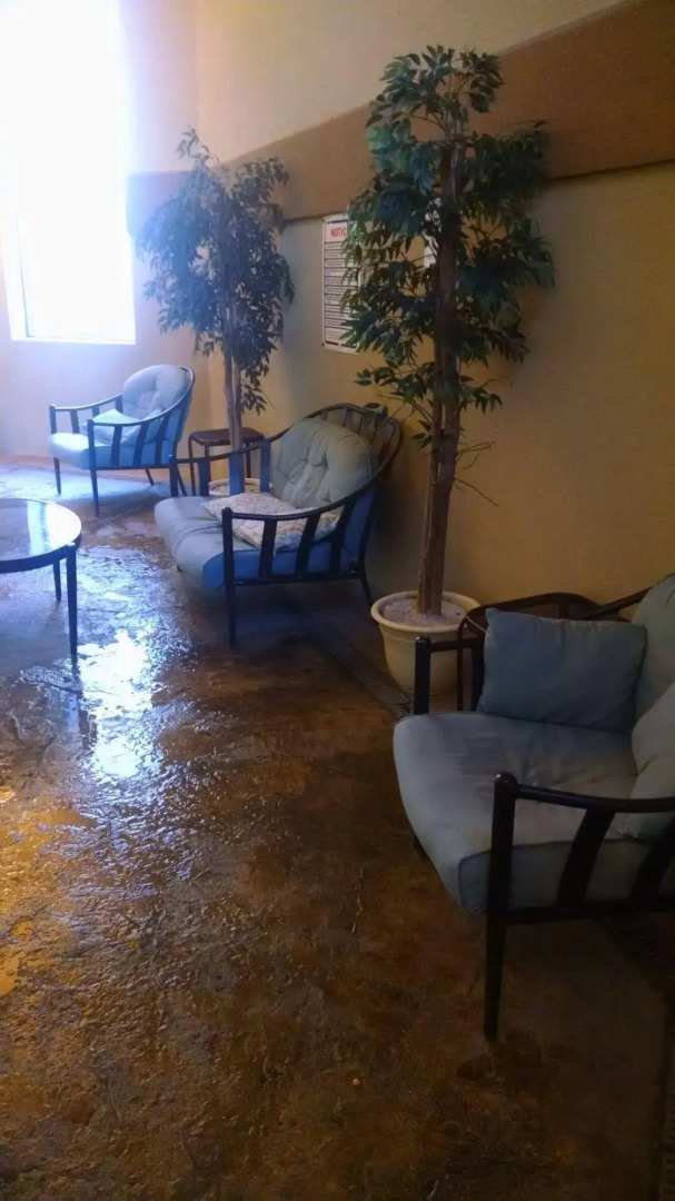 Barrington Hotel & Suites