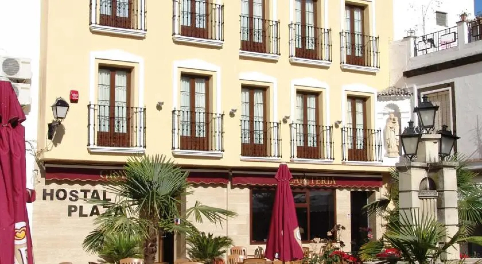 Hostal Plaza