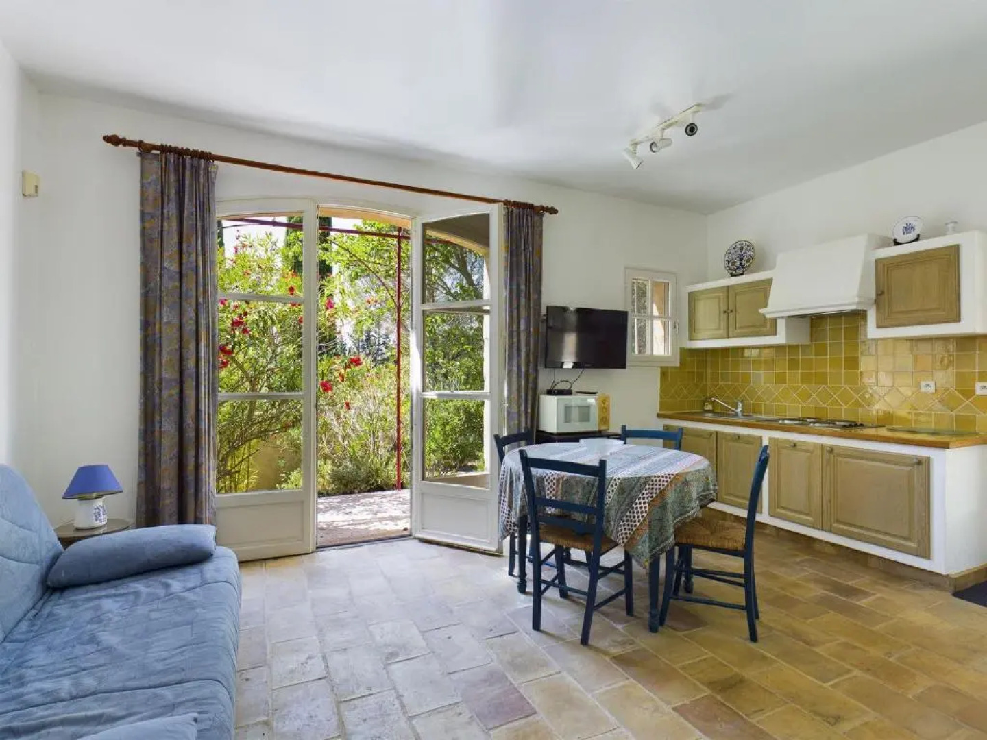 Maison Les Baux-de-Provence, 6 pièces, 8 personnes - FR-1-599-63