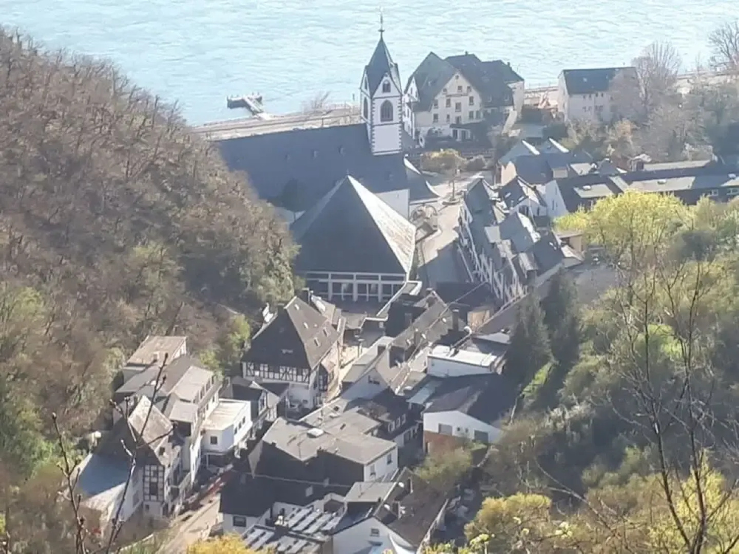 Salmagundi Comfortable Holiday Residence