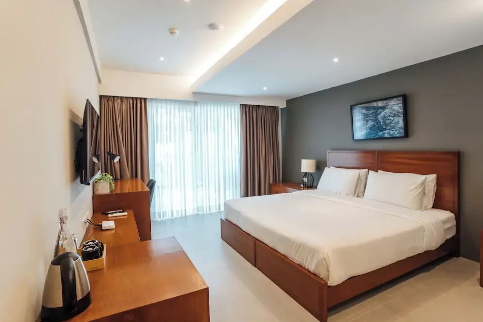 Acacia Resort and Dive Center