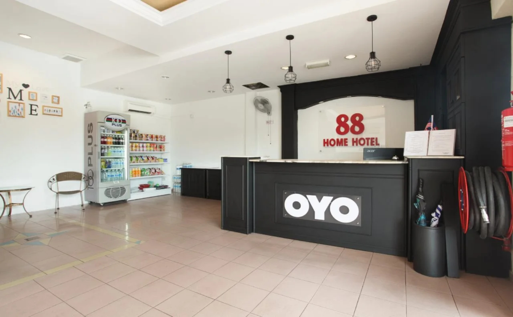 OYO 89341 Hotel Home 88