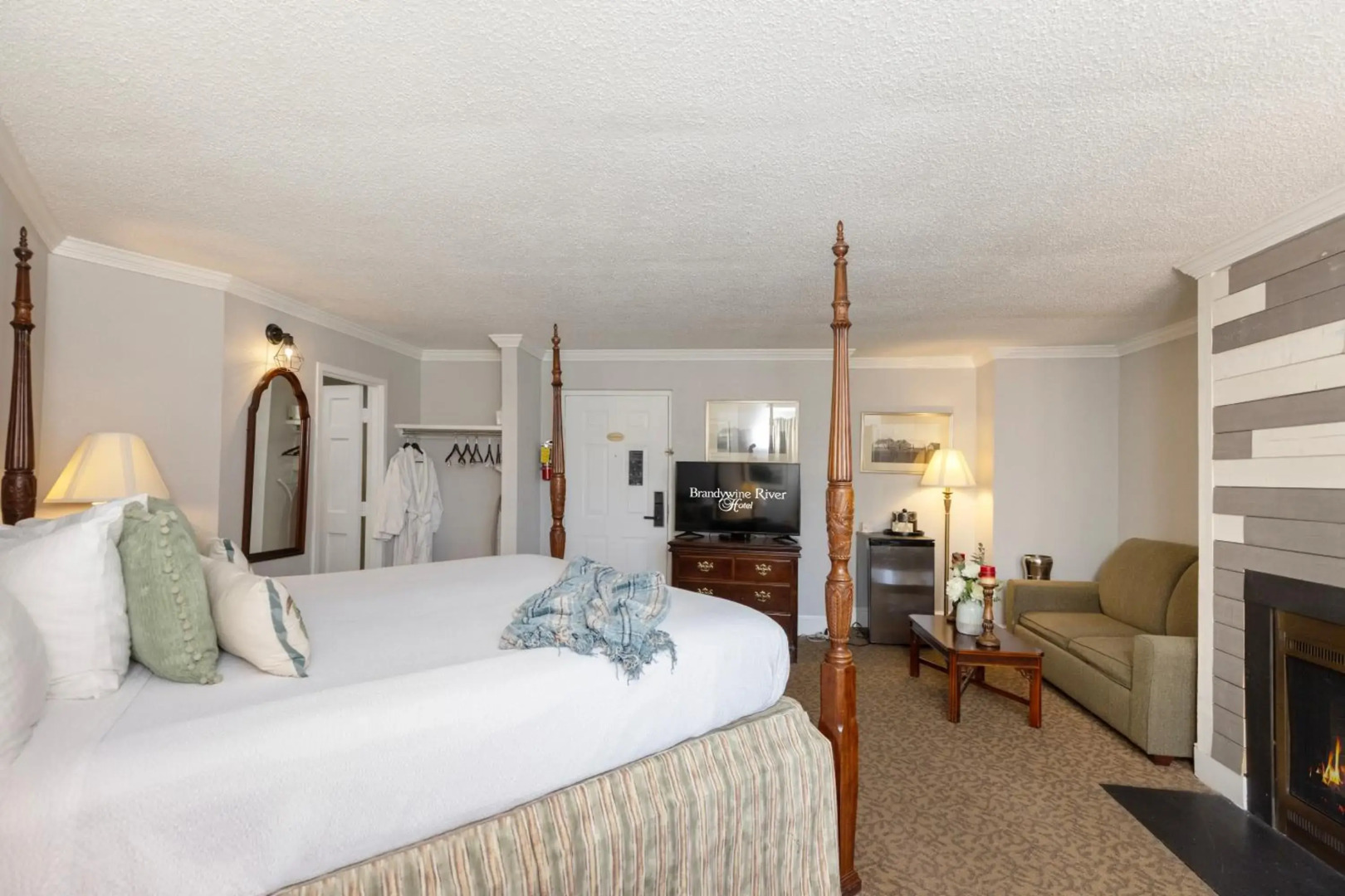 Brandywine River Hotel