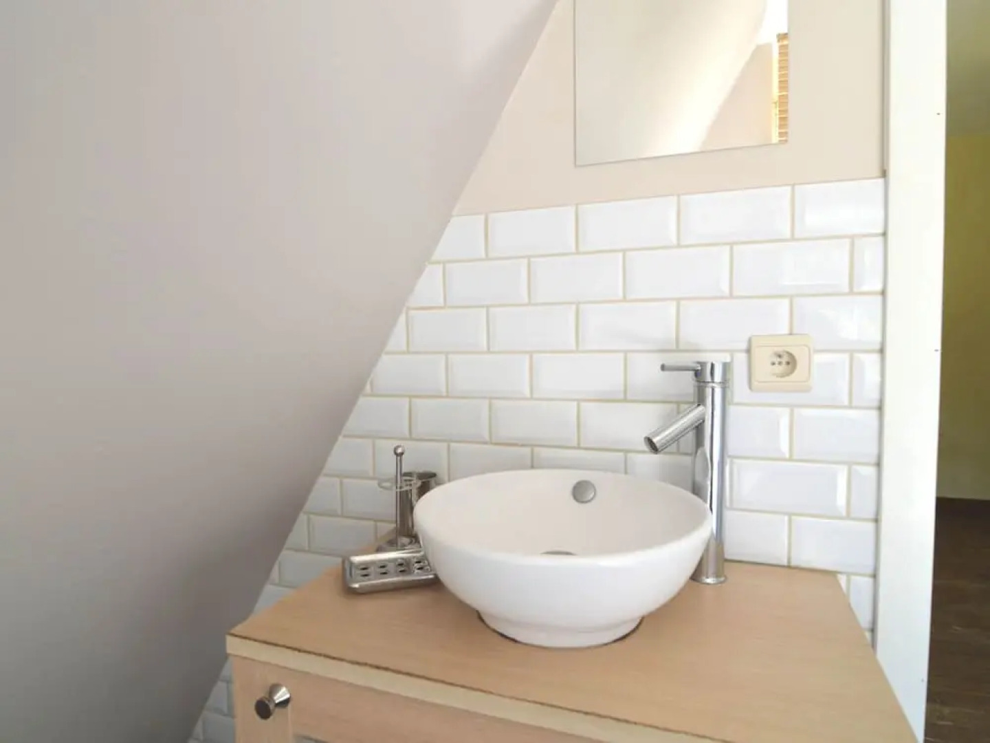 A Superb Cottage in the Middle of a Natural Park