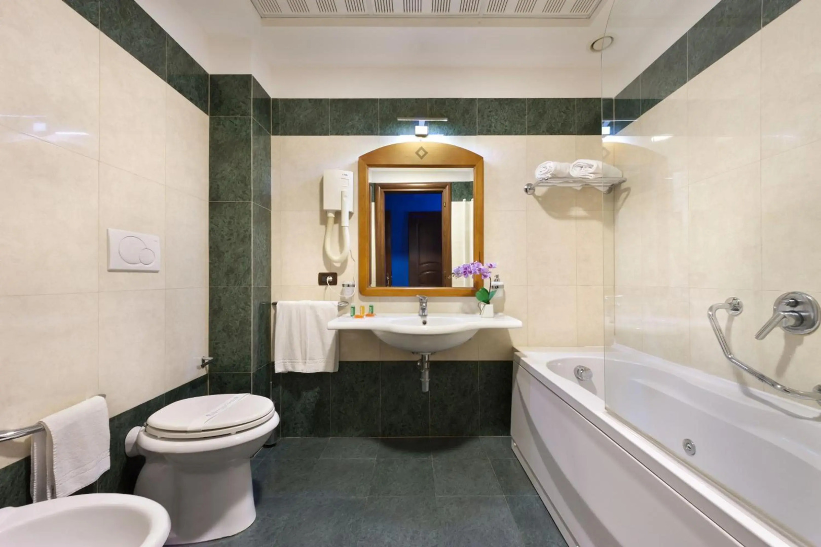 Ulisse Deluxe Hostel