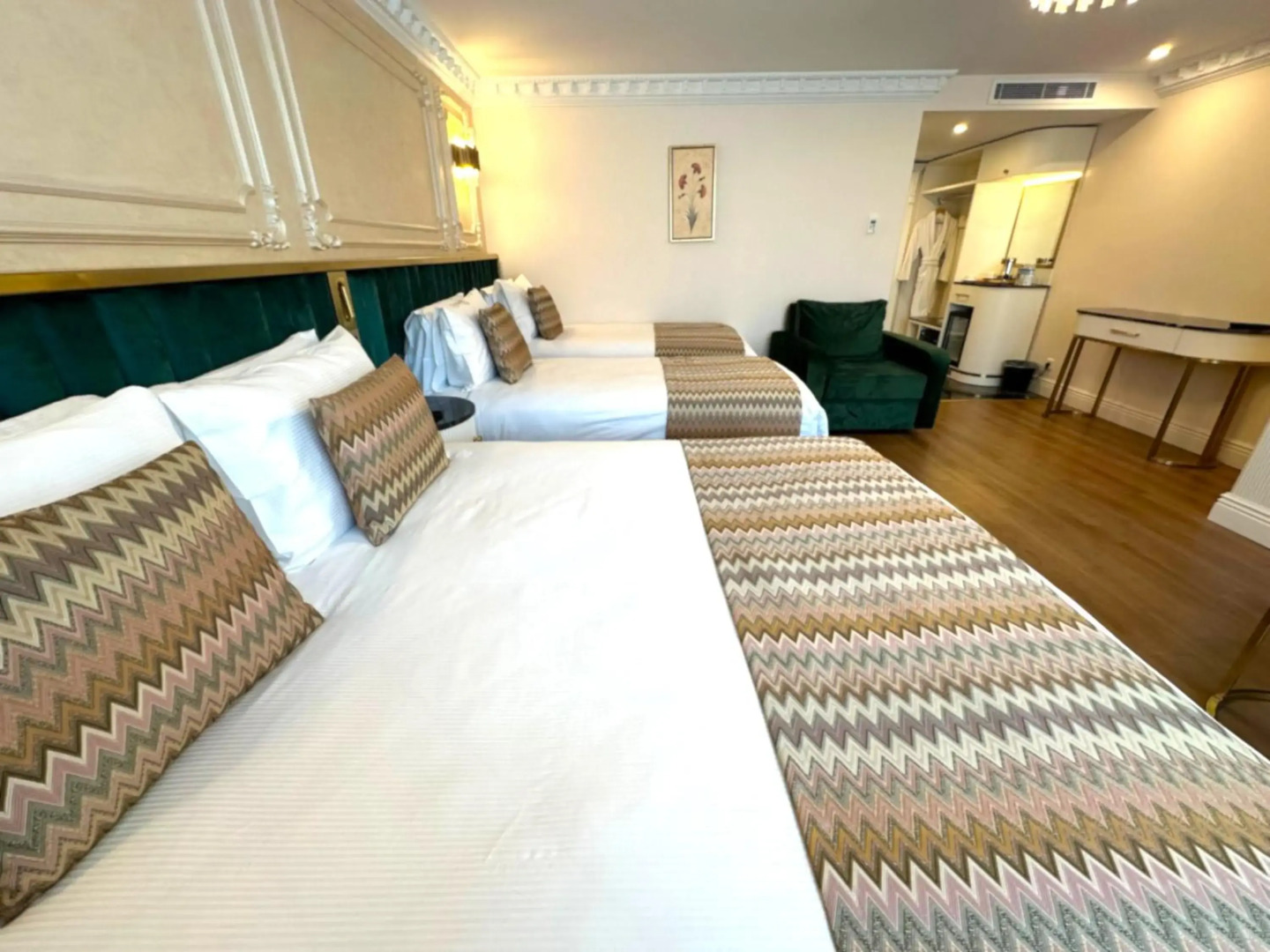 Royal International Hotel