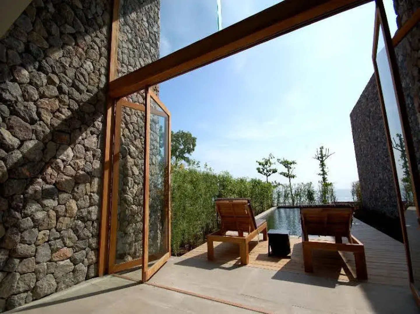 X2 Hua Hin Kui Buri Villas