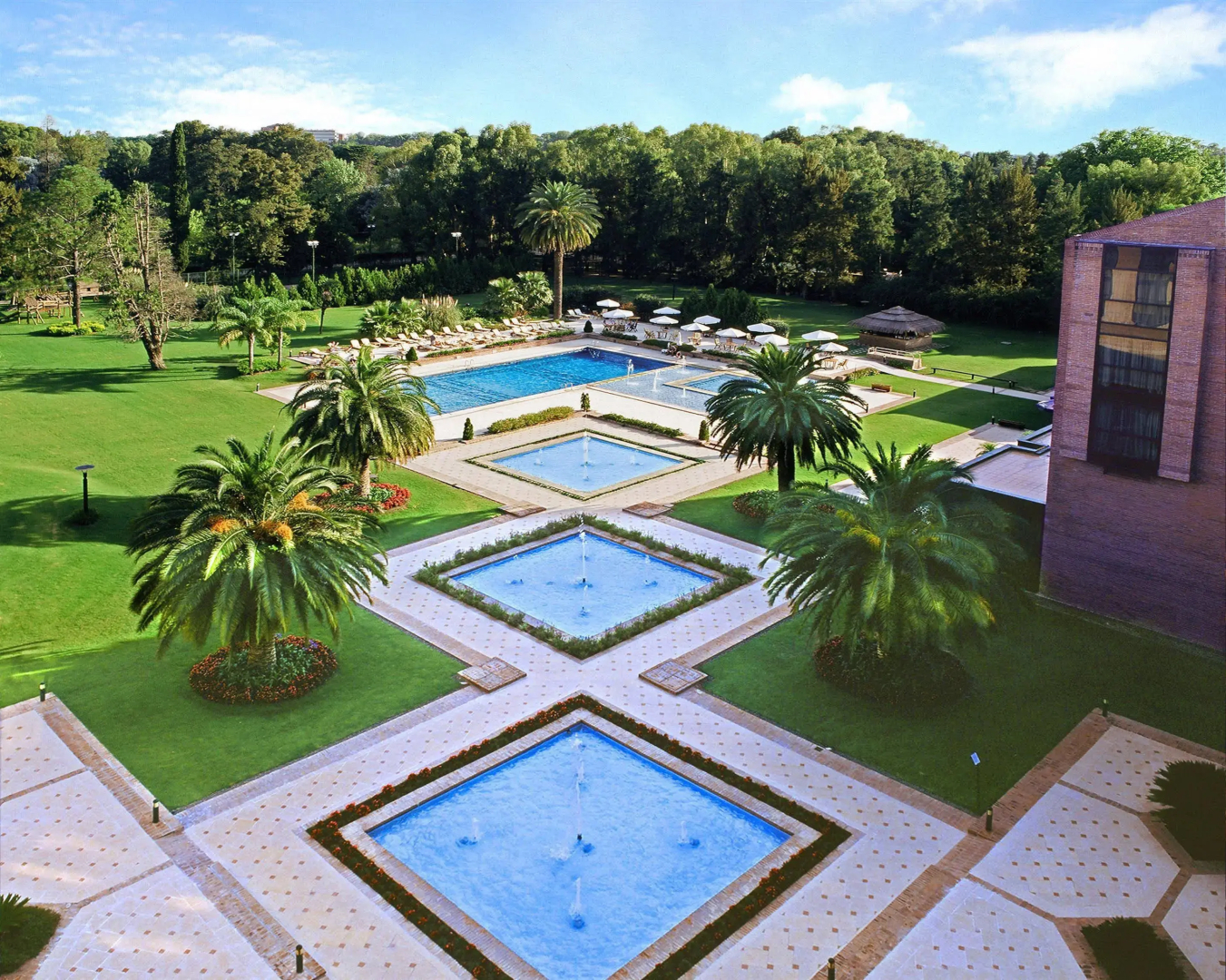 Sheraton Pilar Hotel and Convention Center