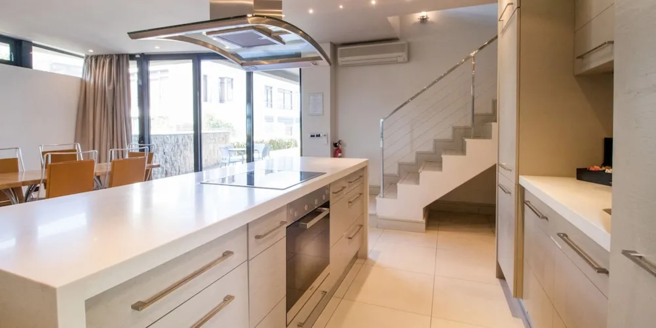 Le Paradis Penthouse Apartment