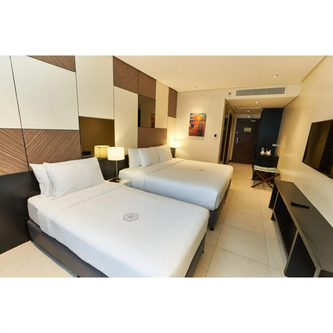 Summit Hotel Tacloban