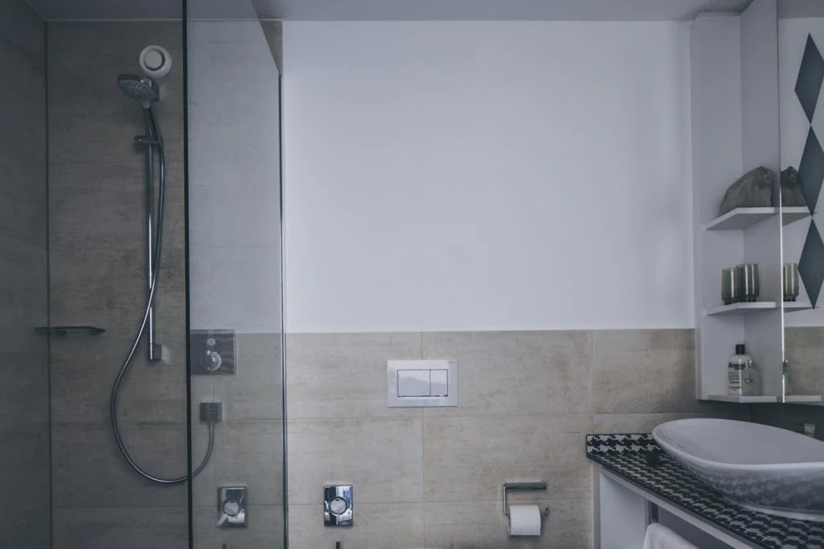 The Crystal VAYA Unique