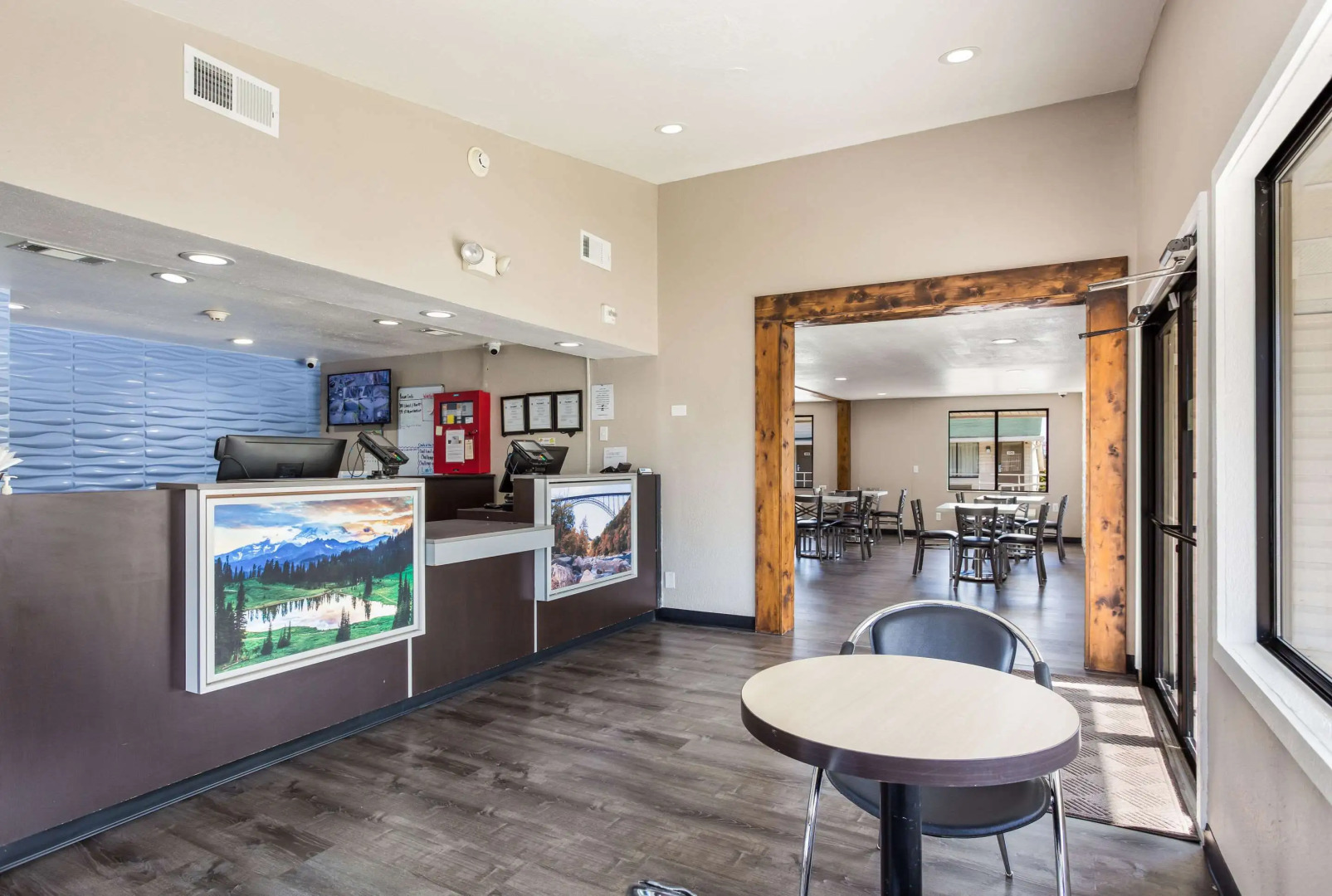 Motel 6 Cross Lanes, WV - Goff Mountain Rd