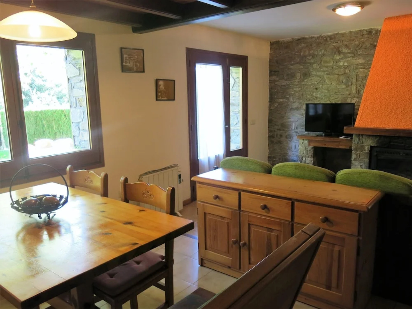Apartamentos Rurales Les Barnedes
