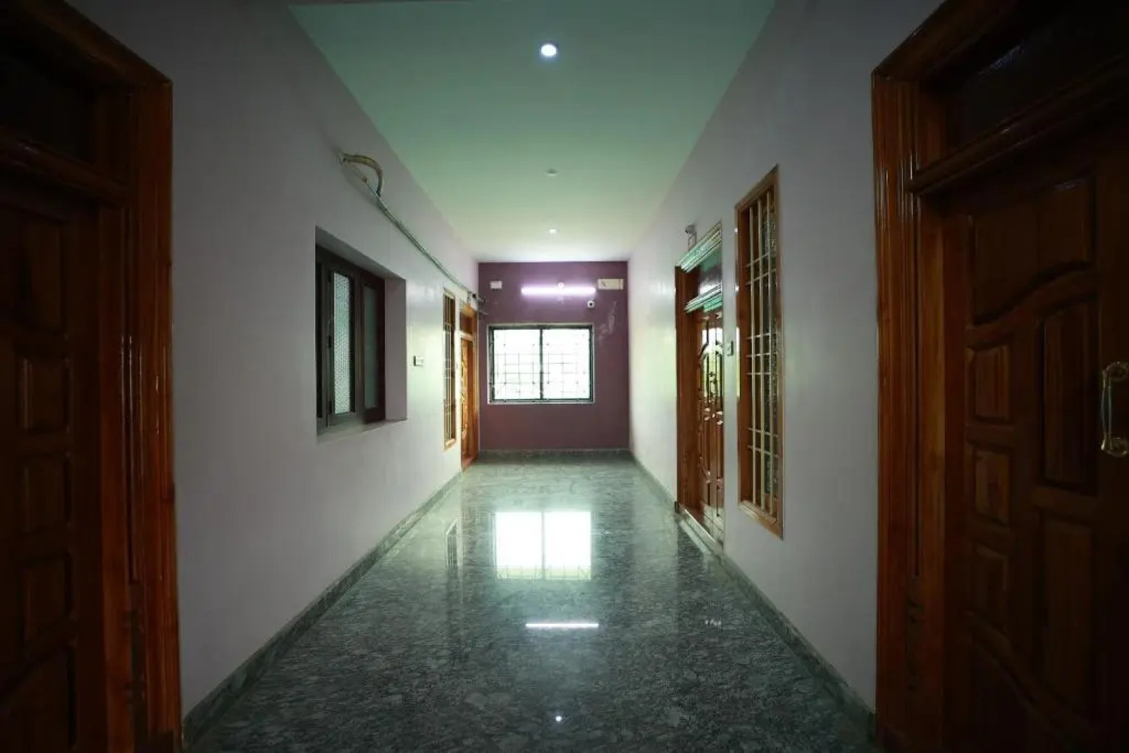 Royal Casttle Residence