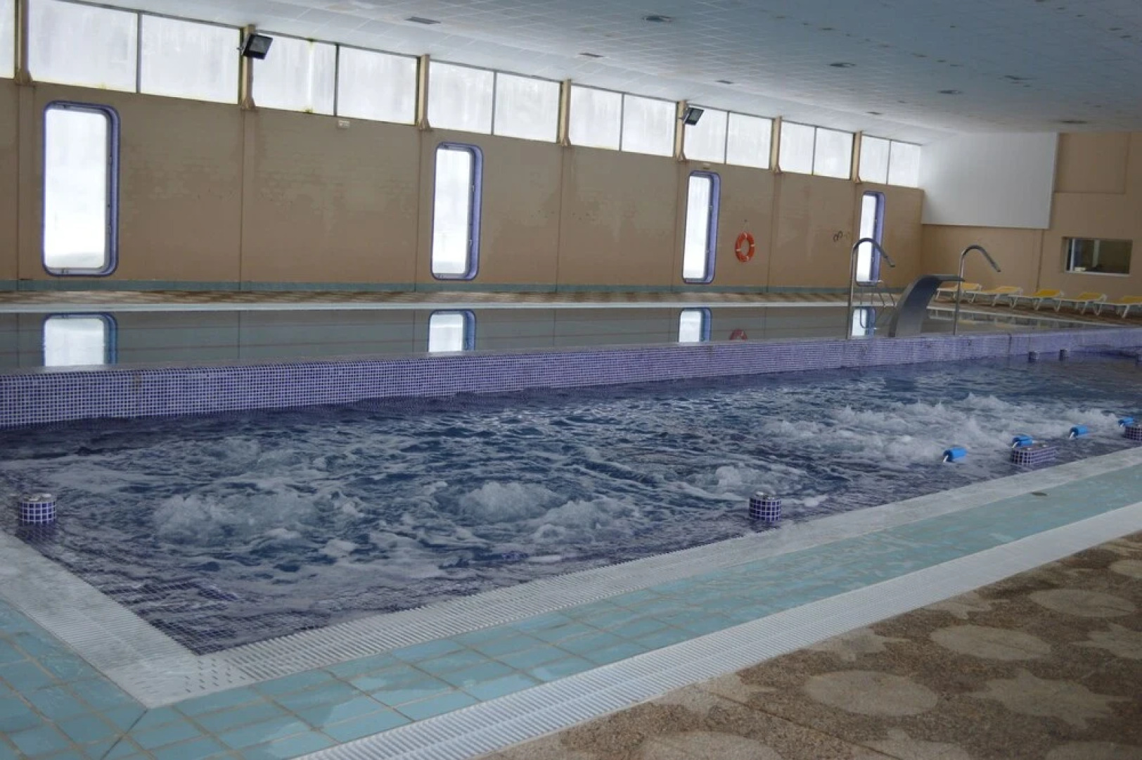 Oca Manzaneda Estación de Montaña