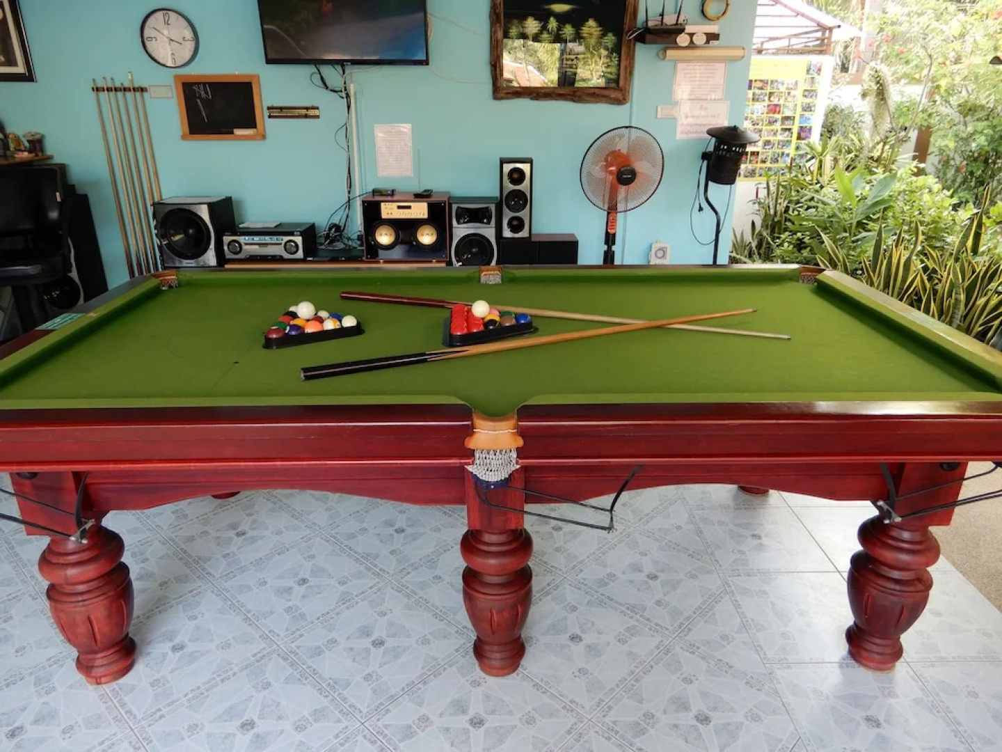 Relaxing Palm Pool Villa