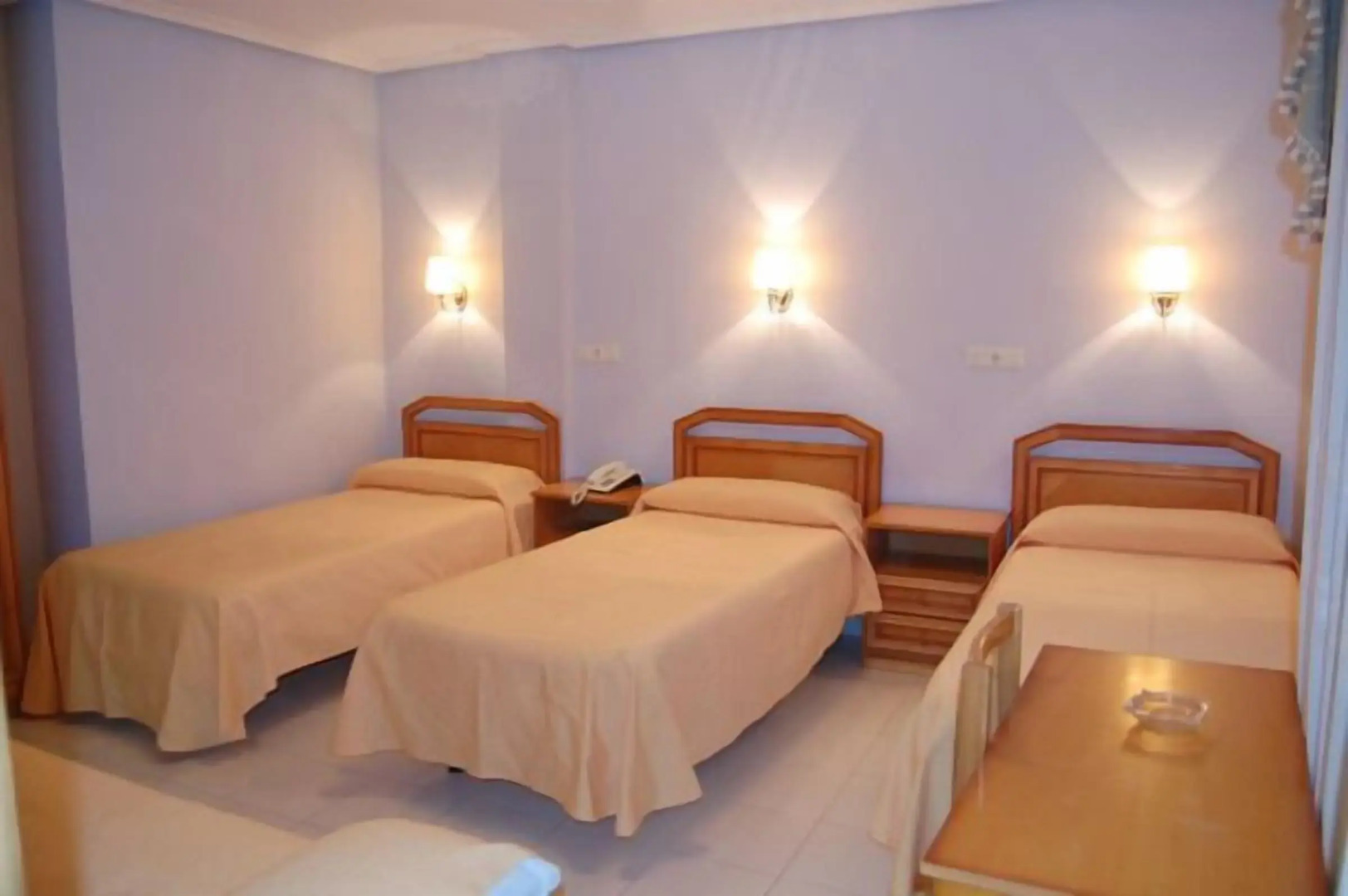 Hostal Restaurante Carolina