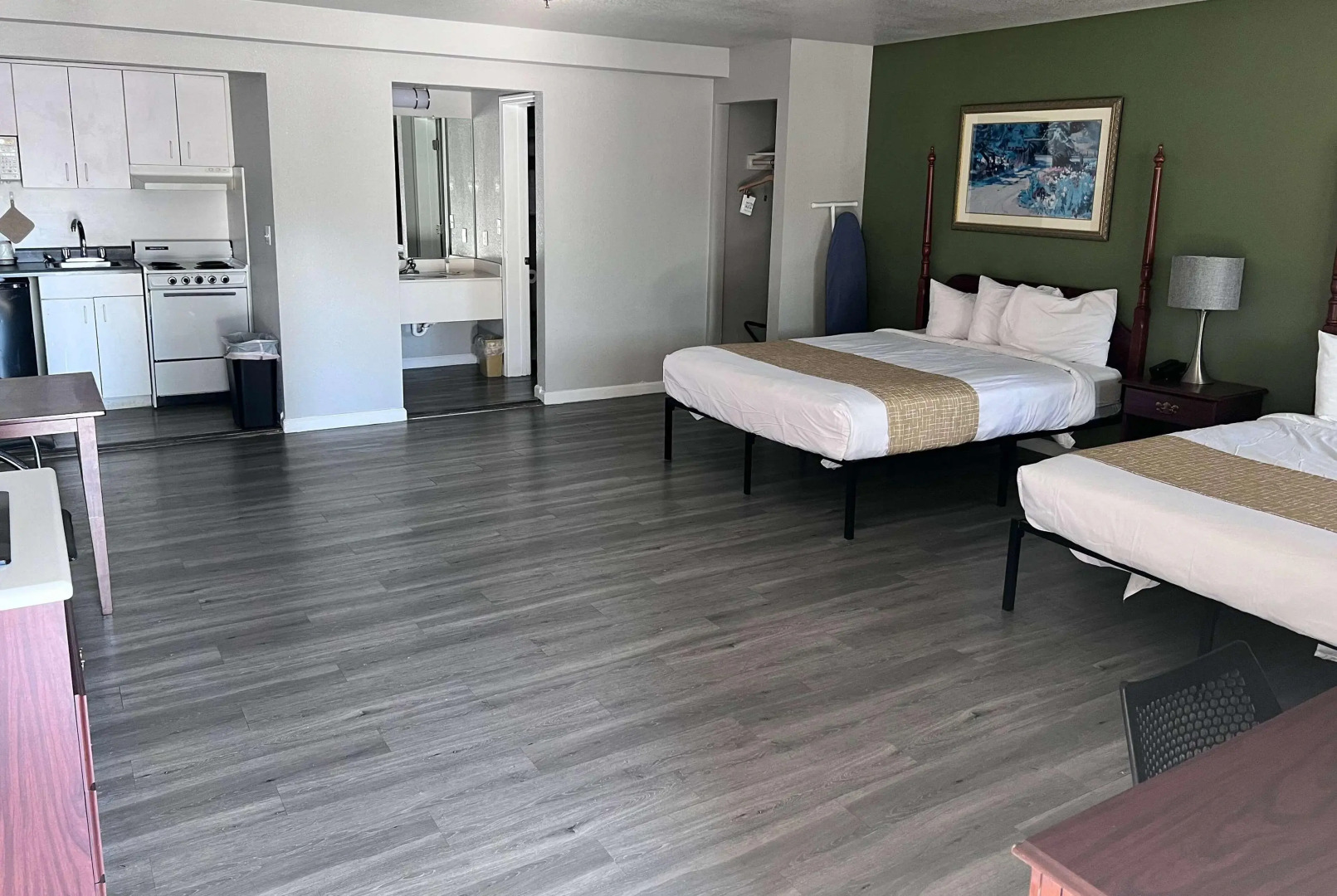 Travelodge by Wyndham Redding CA