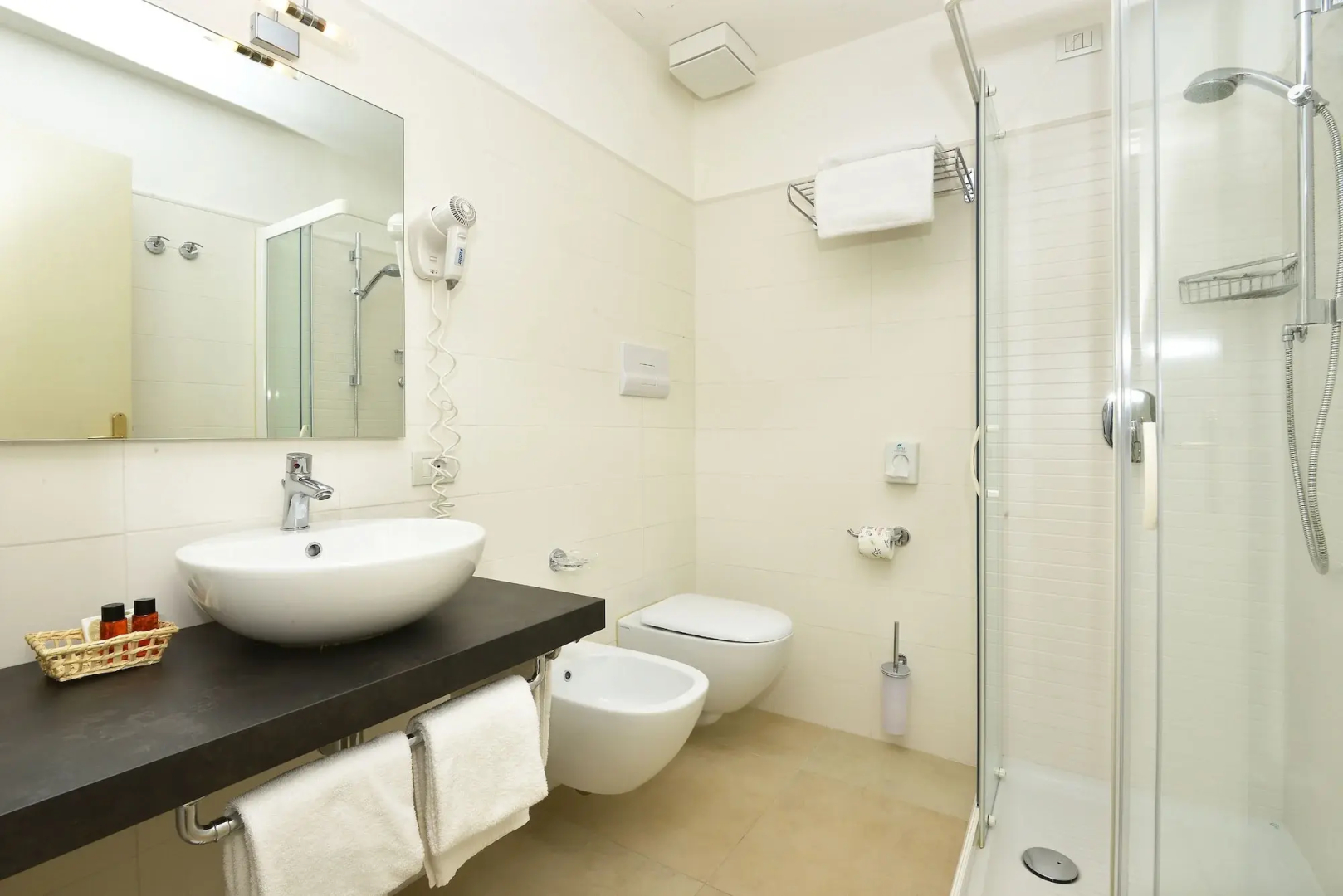 Hotel Monte Baldo e Villa Acquarone