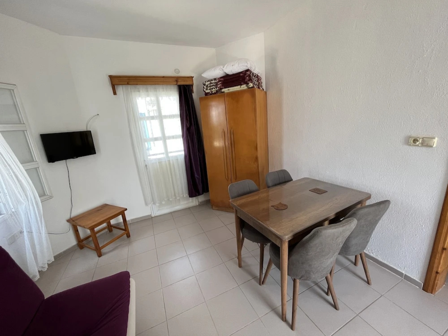 Ege Apartments