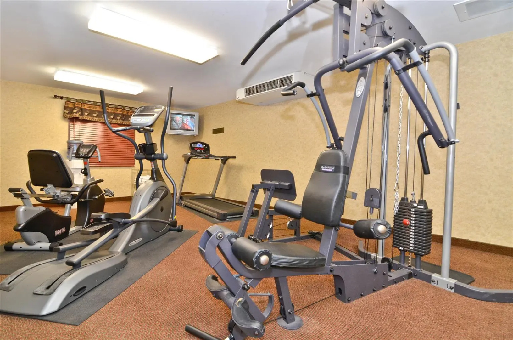 Best Western Plus Kelly Inn & Suites