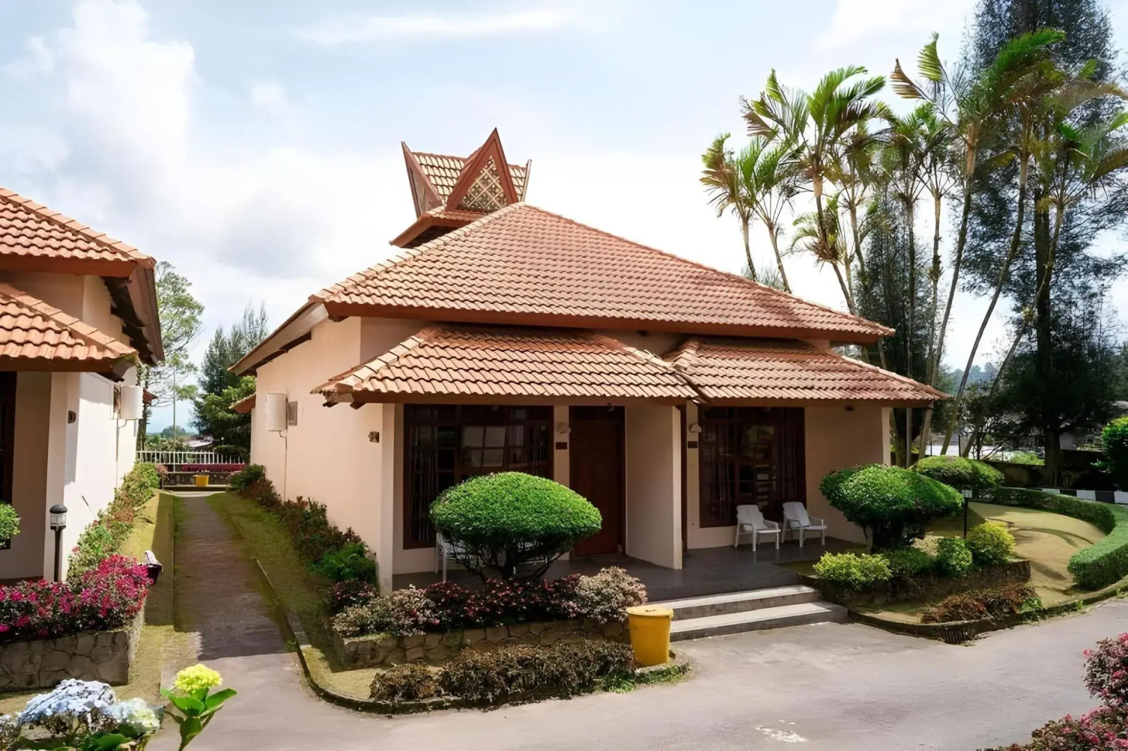 Sinabung Hills Resort