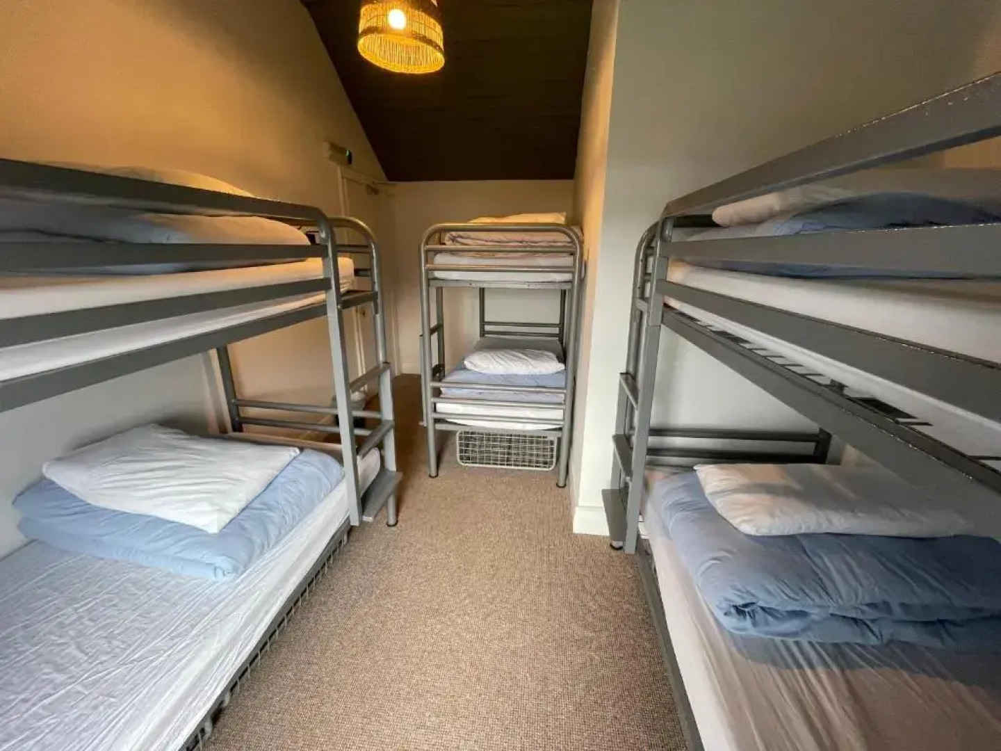 Ben Lettery Connemara Hostel