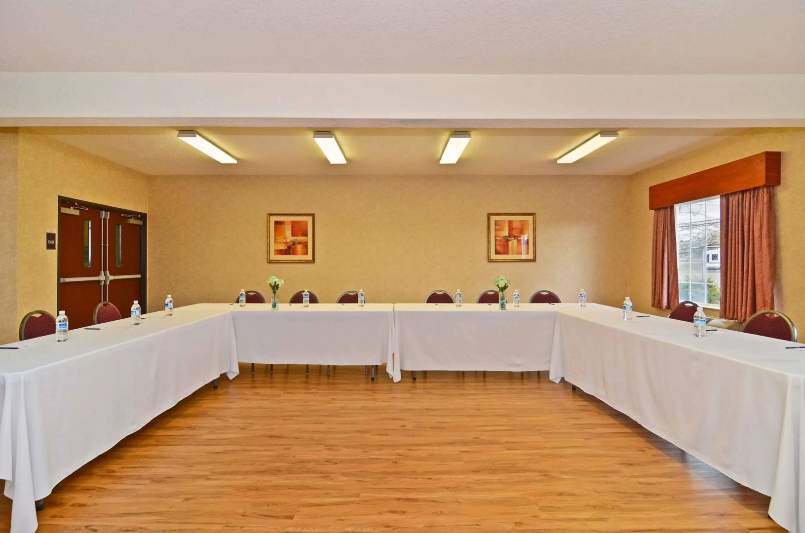 Best Western Plus Park Place Inn & Suites