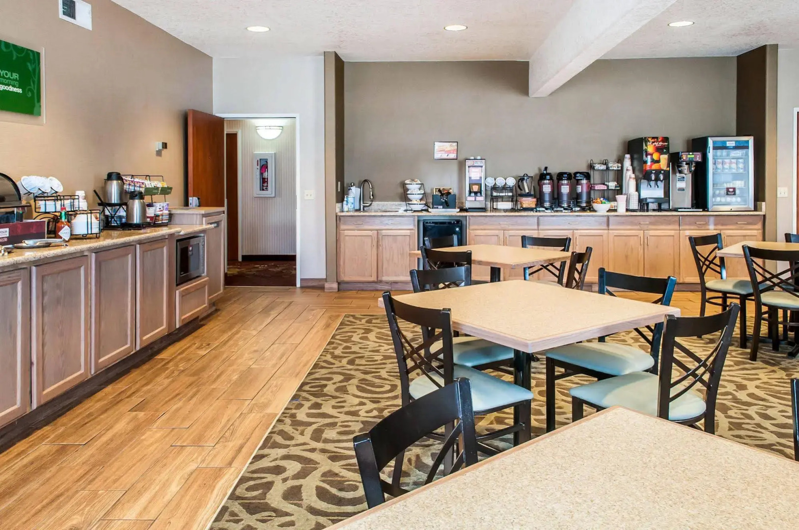 Comfort Inn & Suites