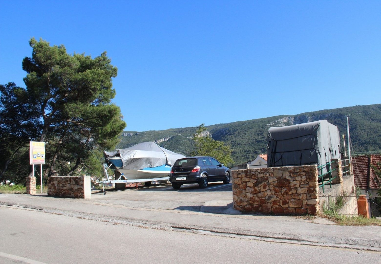 Apartment Jasna - 300 m from sea: A2 Nado  Jelsa, Island Hvar