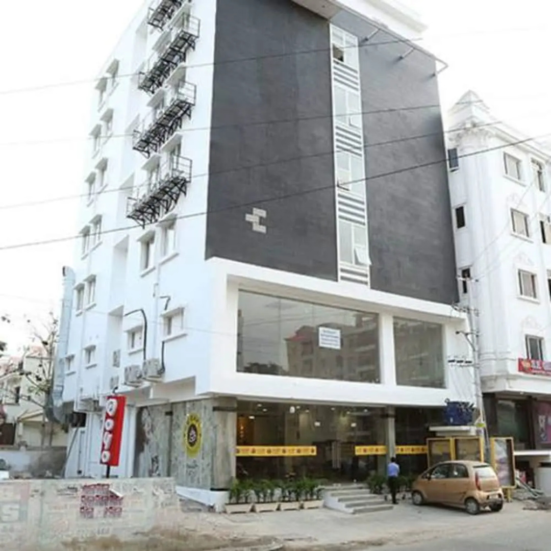 OYO Rooms Madhapur Lakeside