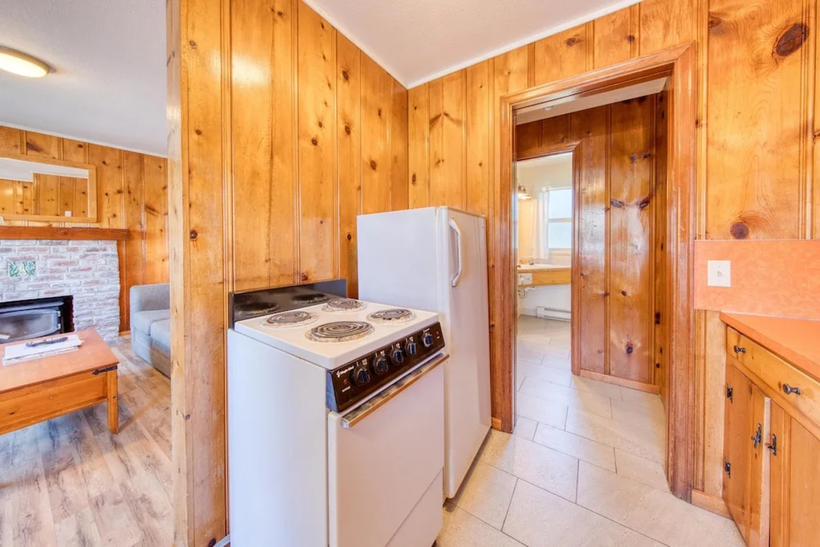 Seahorse Oceanfront Lodge