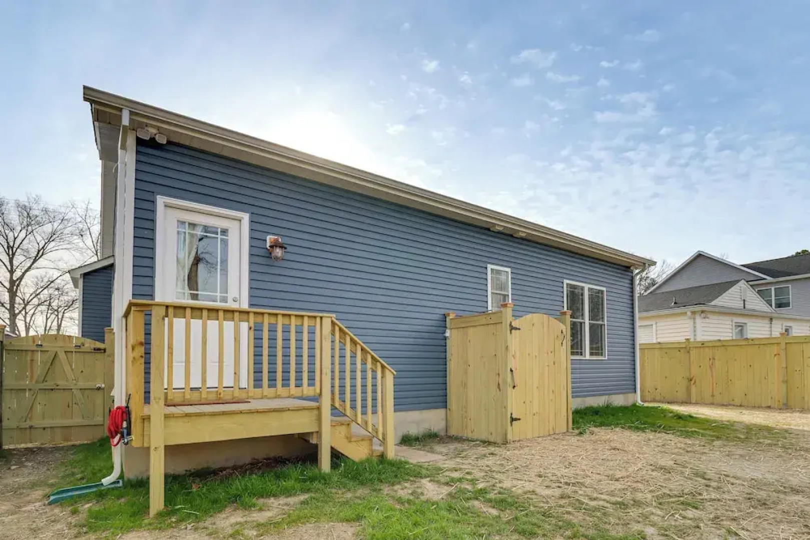Walk to Bay: Home w/ Fenced Yard in Colonial Beach