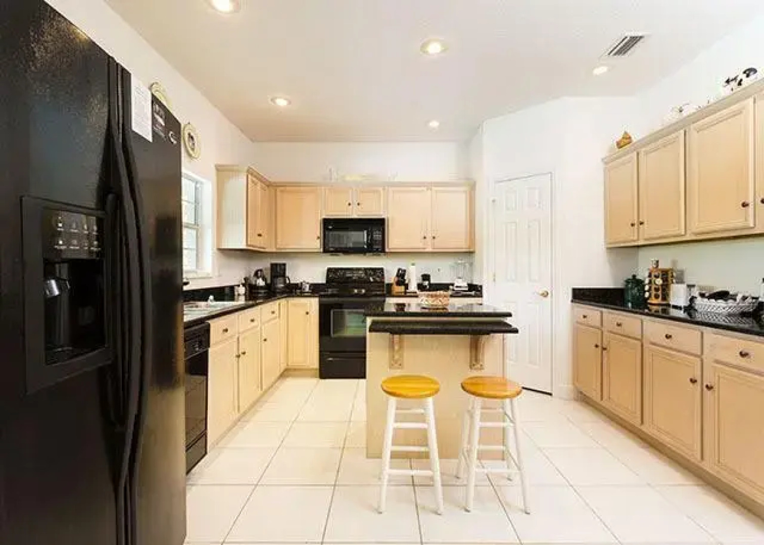 Siena Pool House by Vacation Rental Pros