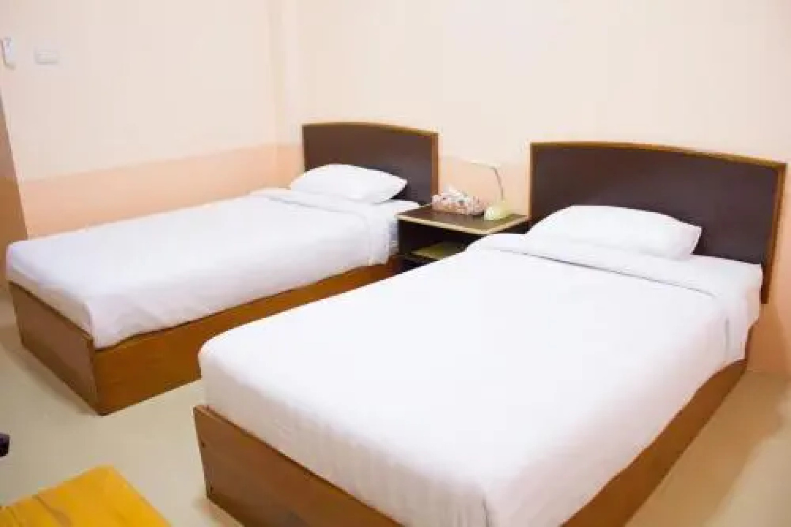 Golden World Hotel