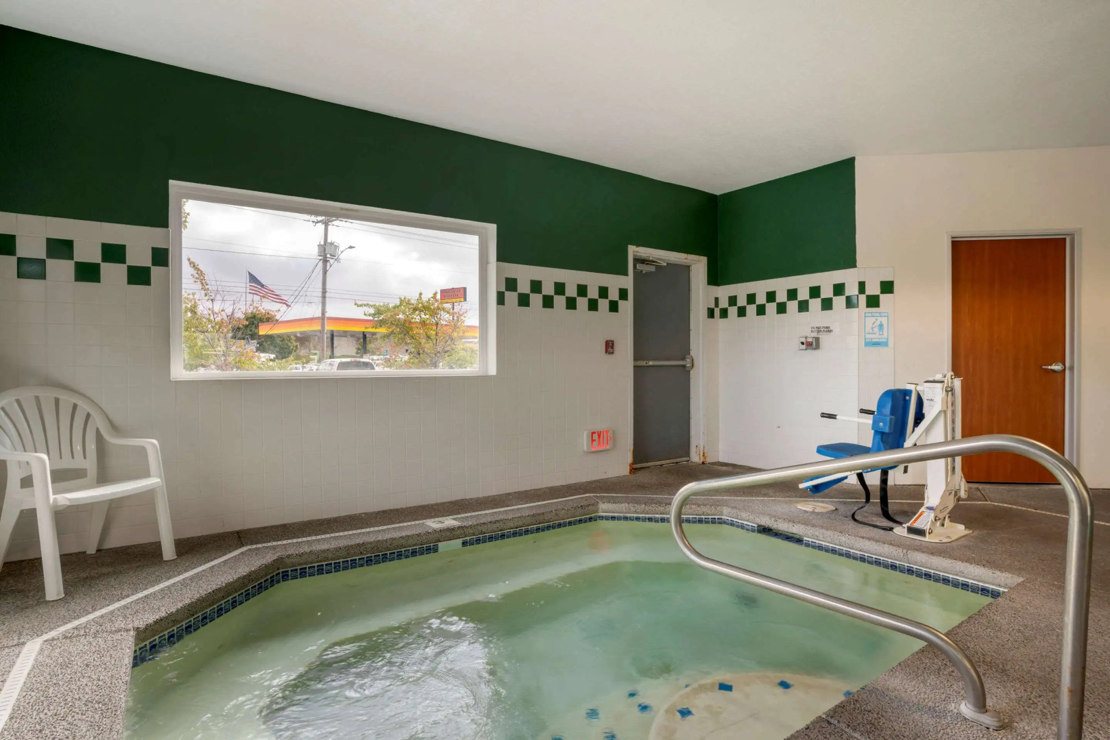 Comfort Inn & Suites Salem Northeast