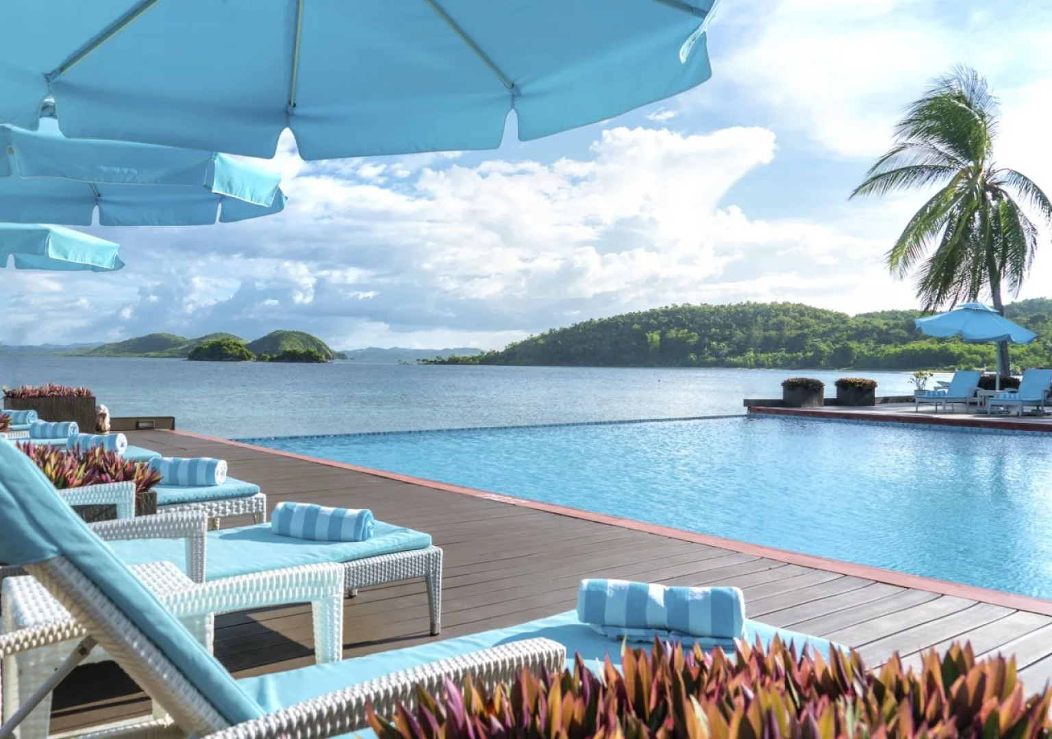 Huma Island Resort and Spa