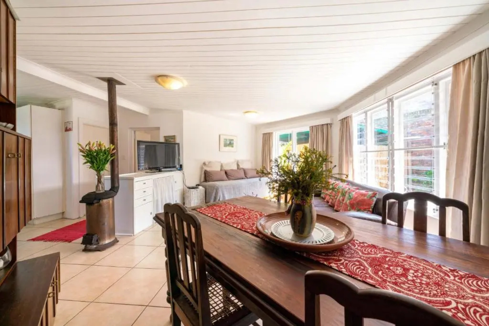 O So Kozi (Adults Only)