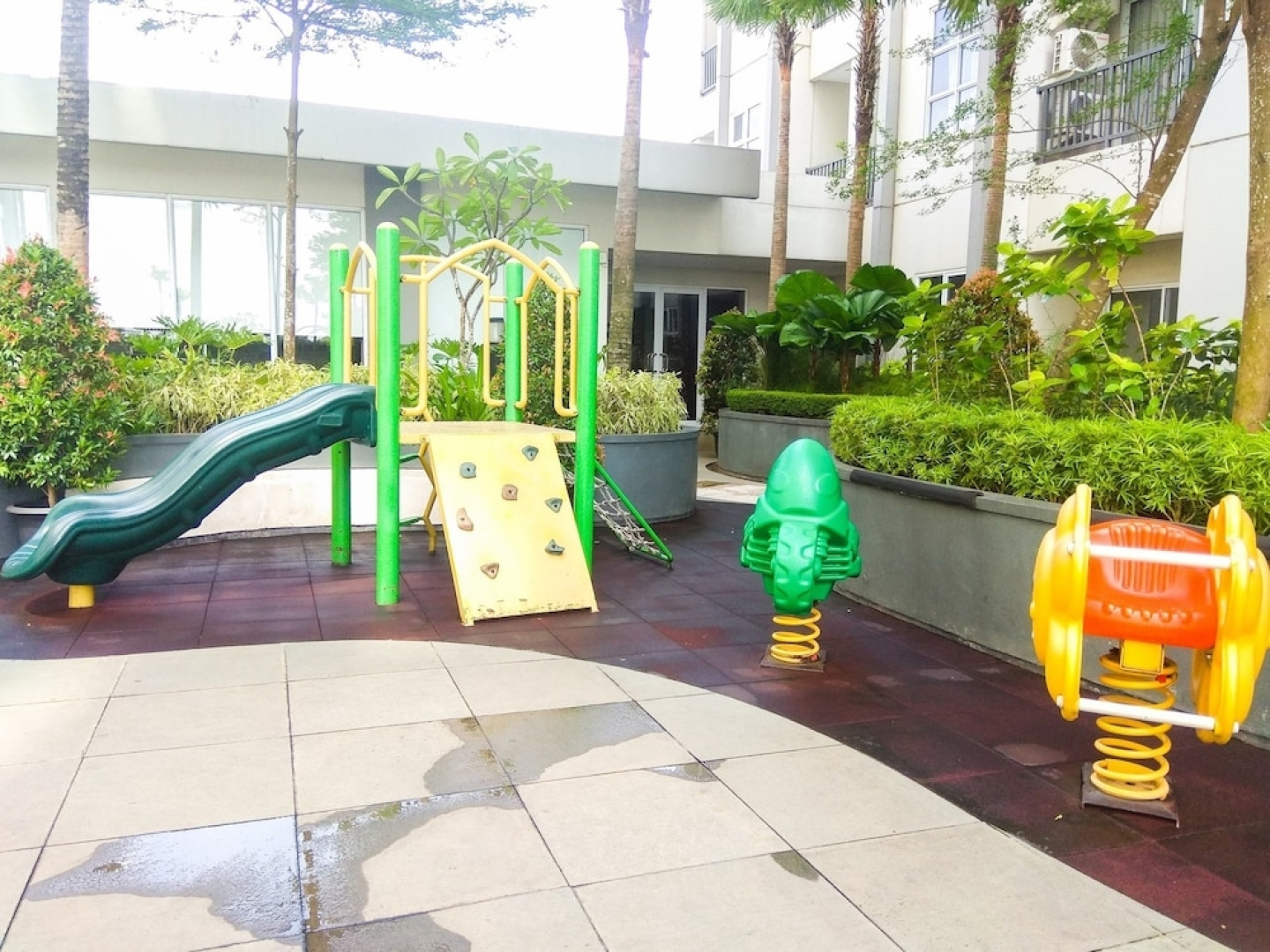 Luxury 2BR Saveria Apartment near AEON Mall