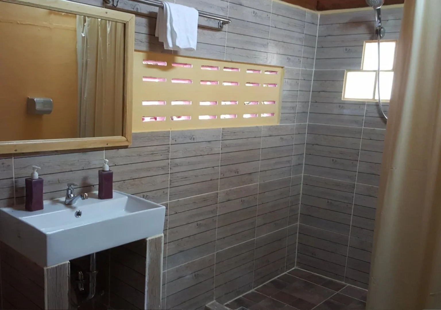 Sabai Corner Bungalows