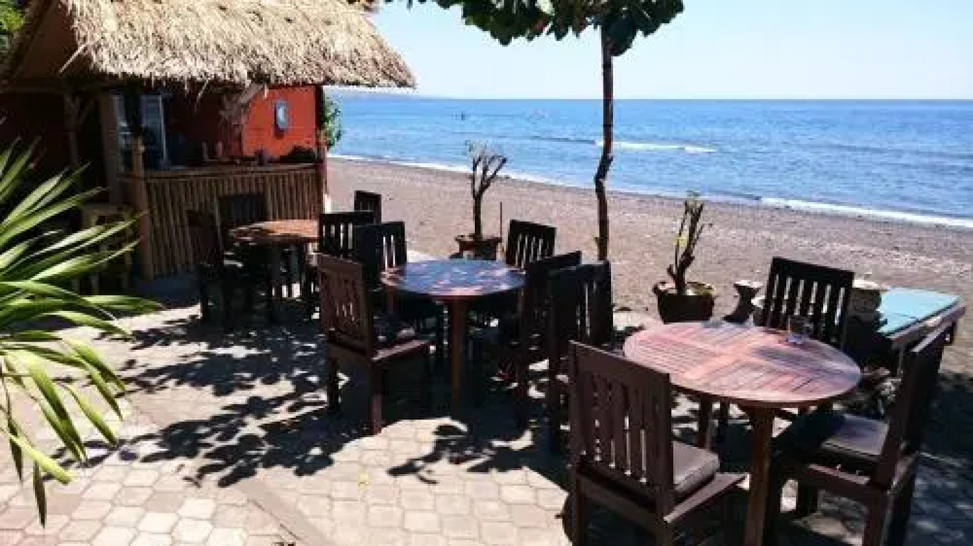 Barracuda Beach Bungalows