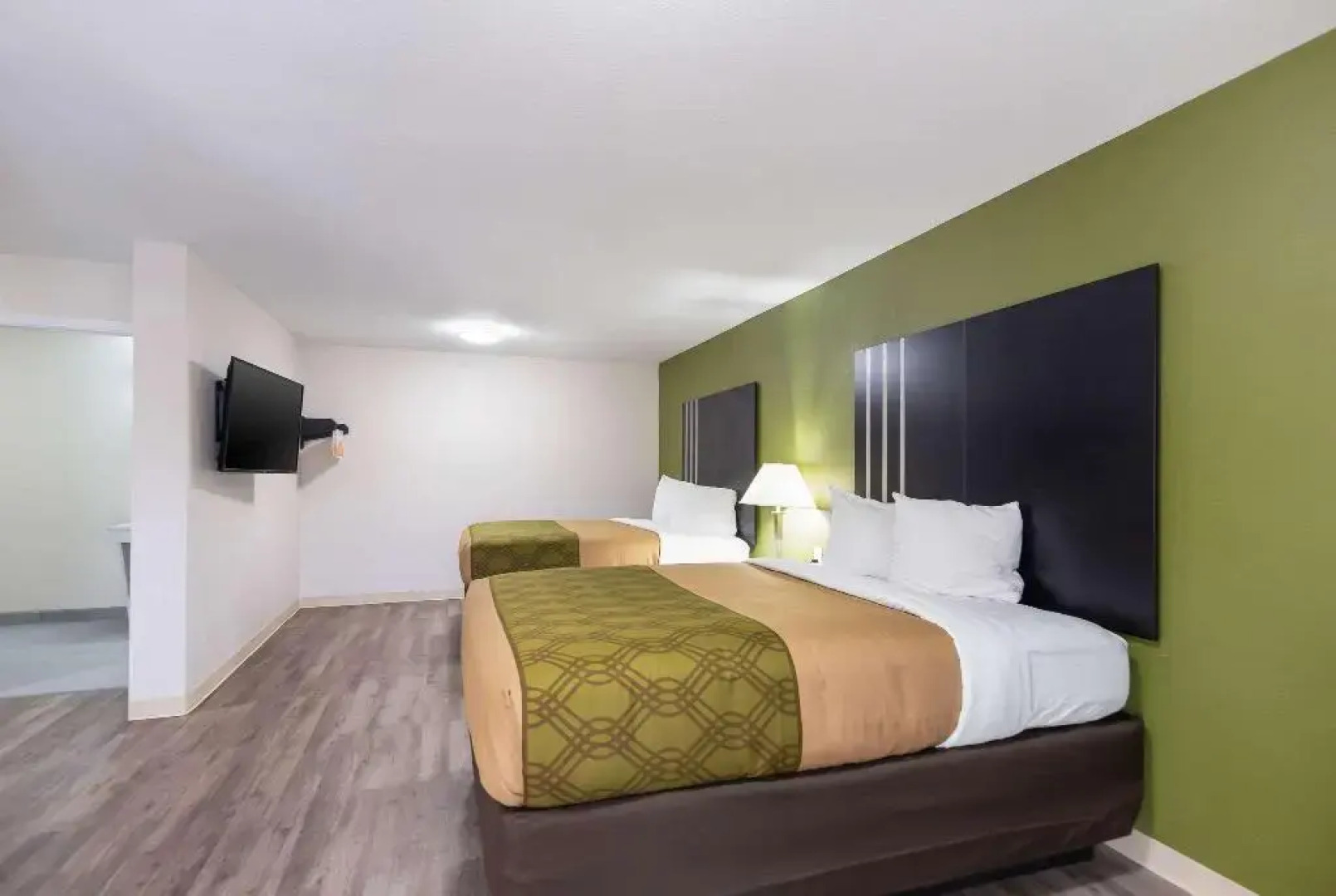 Super 8 by Wyndham Palestine TX