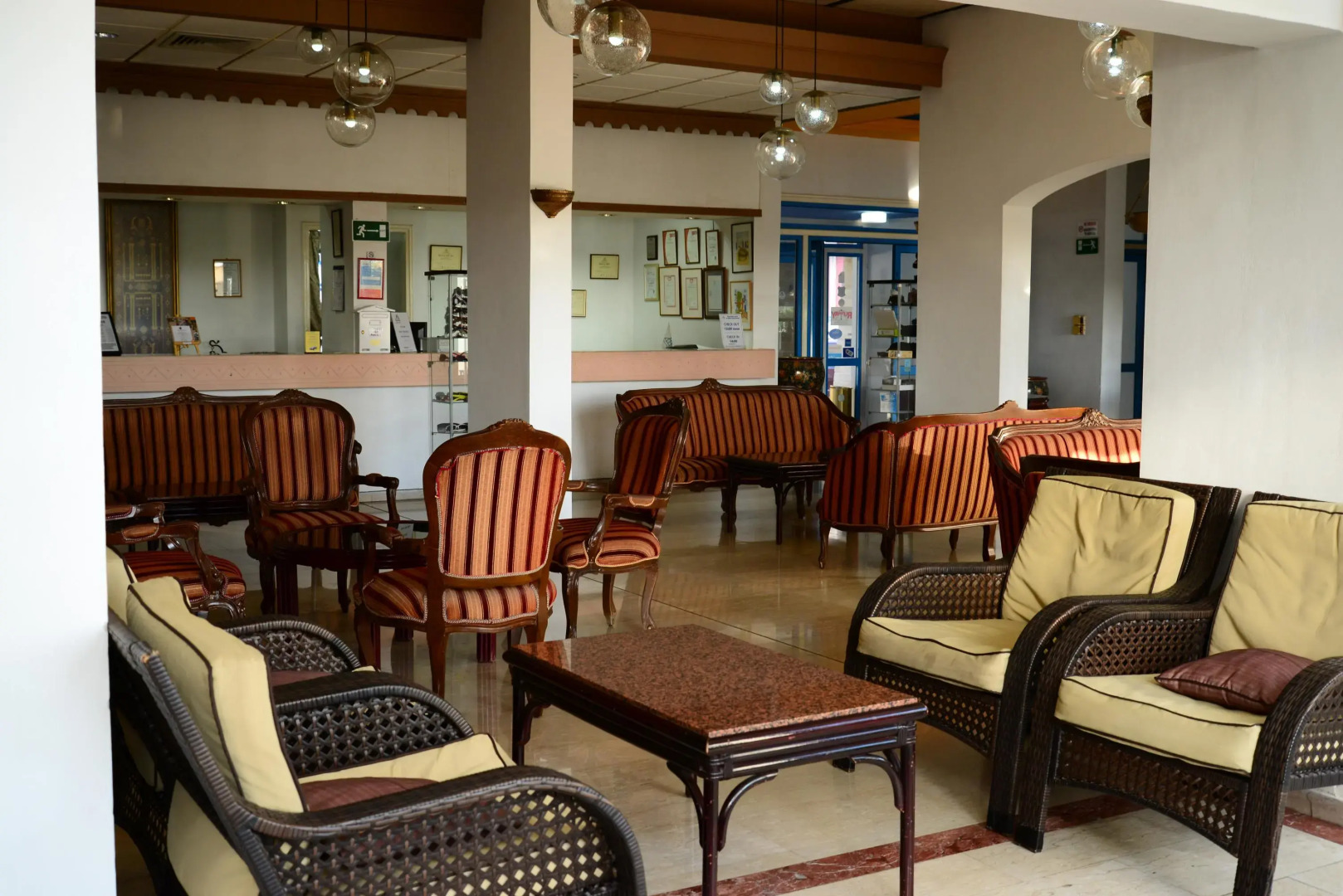 Paphiessa Hotel & Apartments