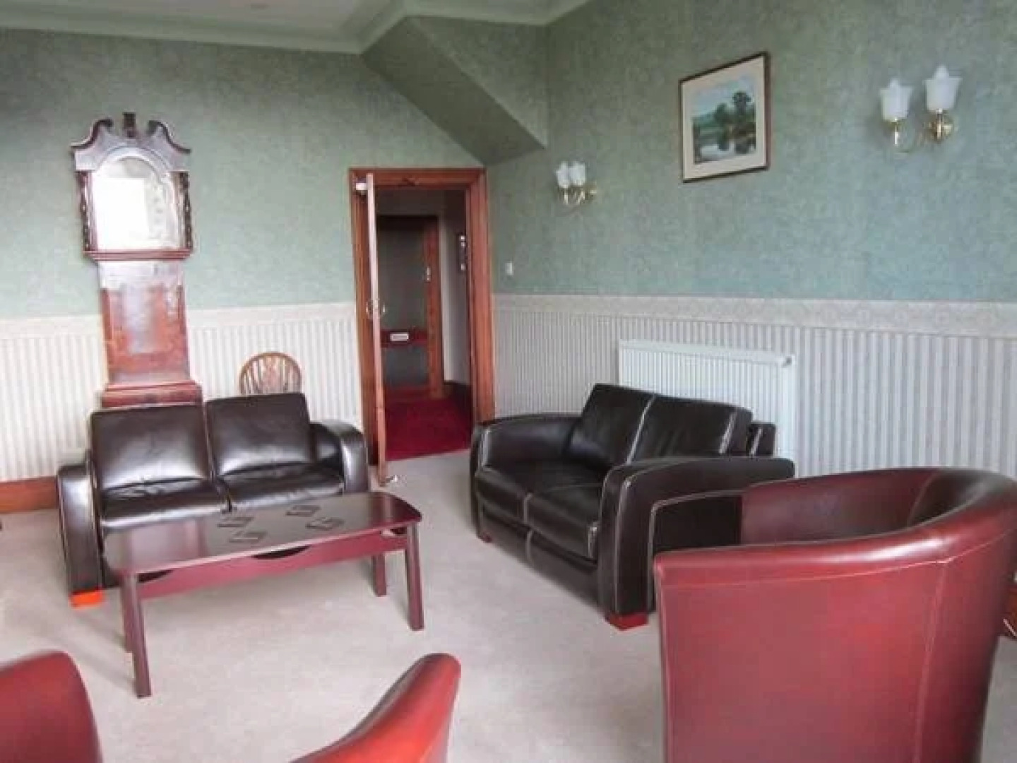 Min y Gaer Guest House