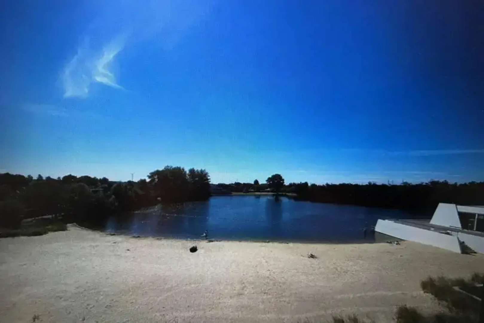 La perle du Nord studio met meer, strand en zwembad