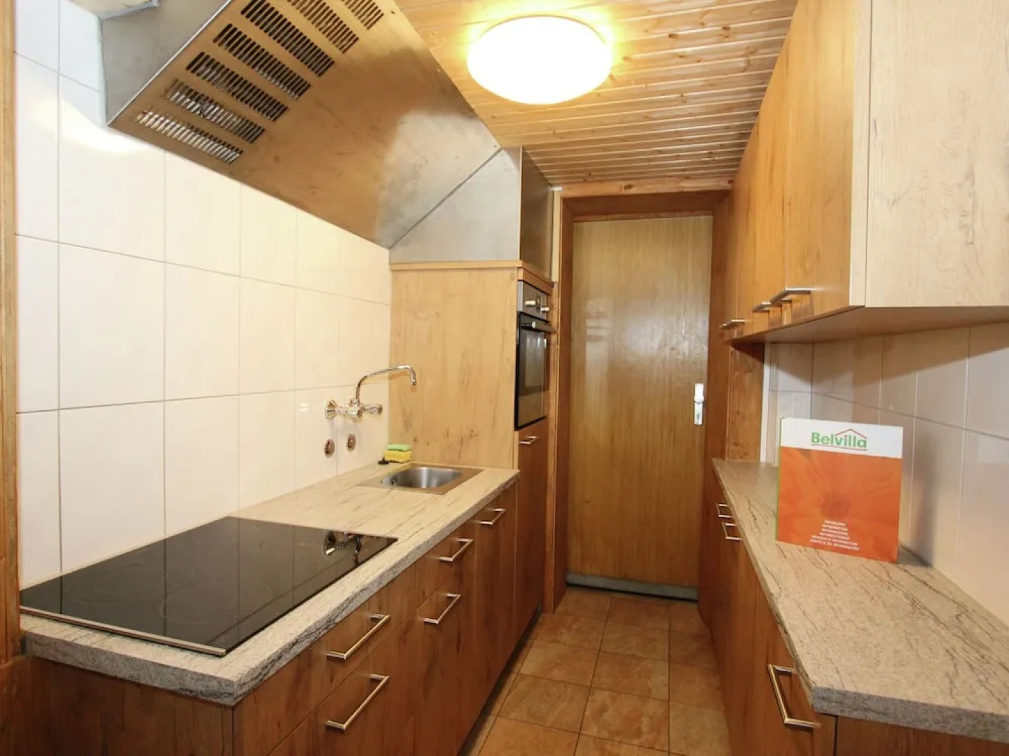Spacious Holiday Home With Balcony, Sauna, Parking