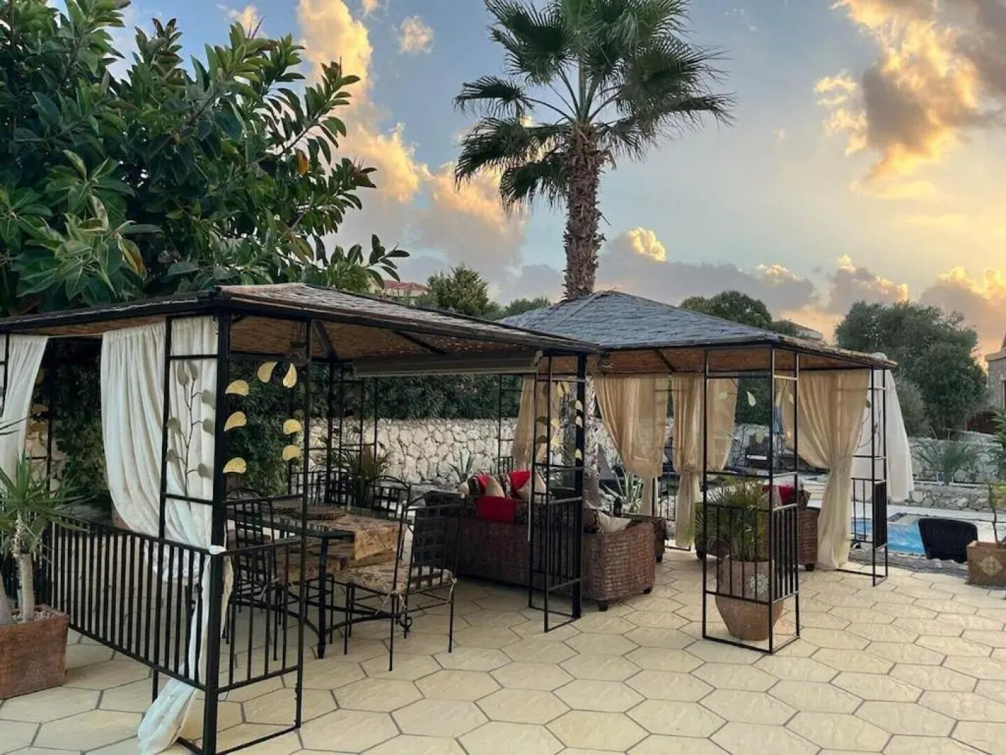 4 Bedroom (Sleeps 8) Villa in Esentepe