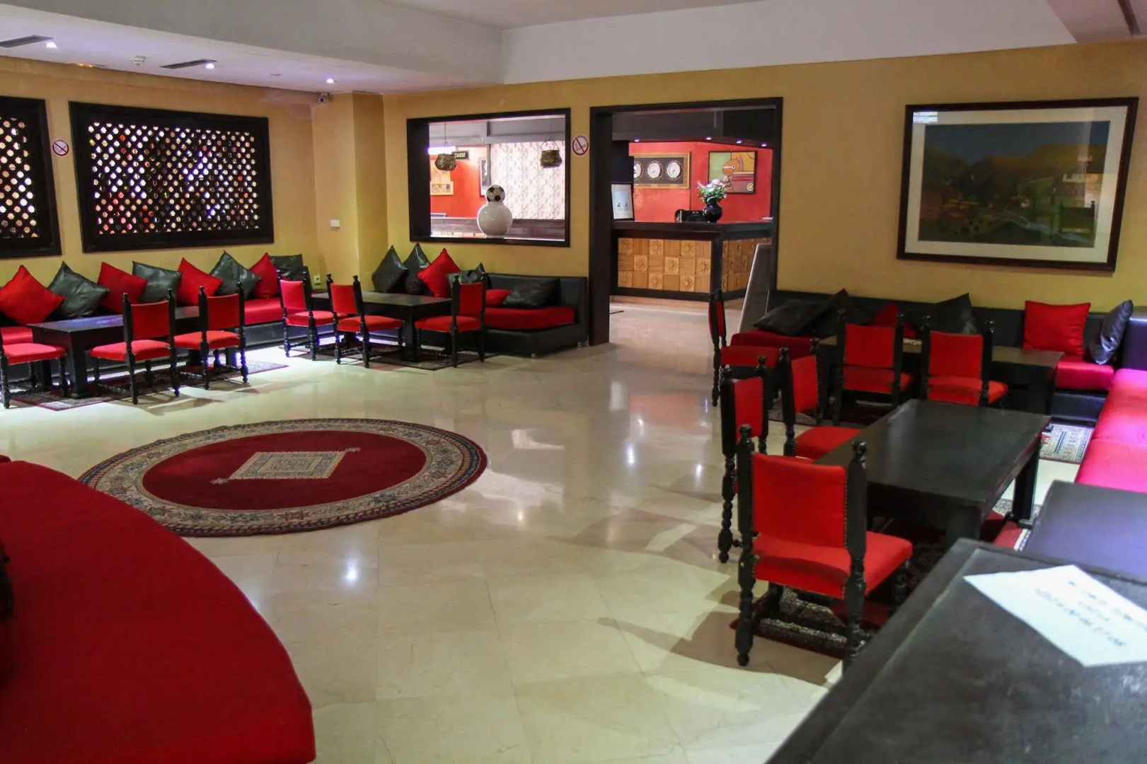 New Farah Hotel