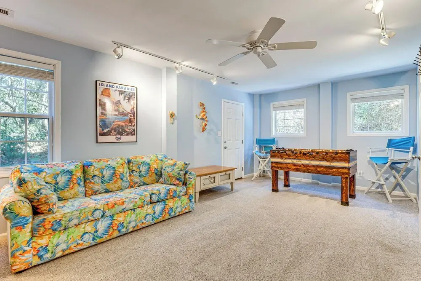 Steps to Beach: Emerald Isle Home w/ Deck!