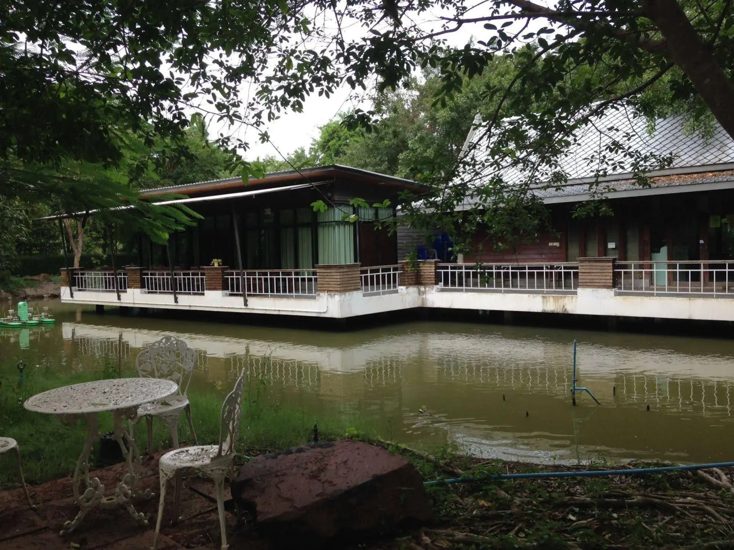Young Coconut Garden Home Resort